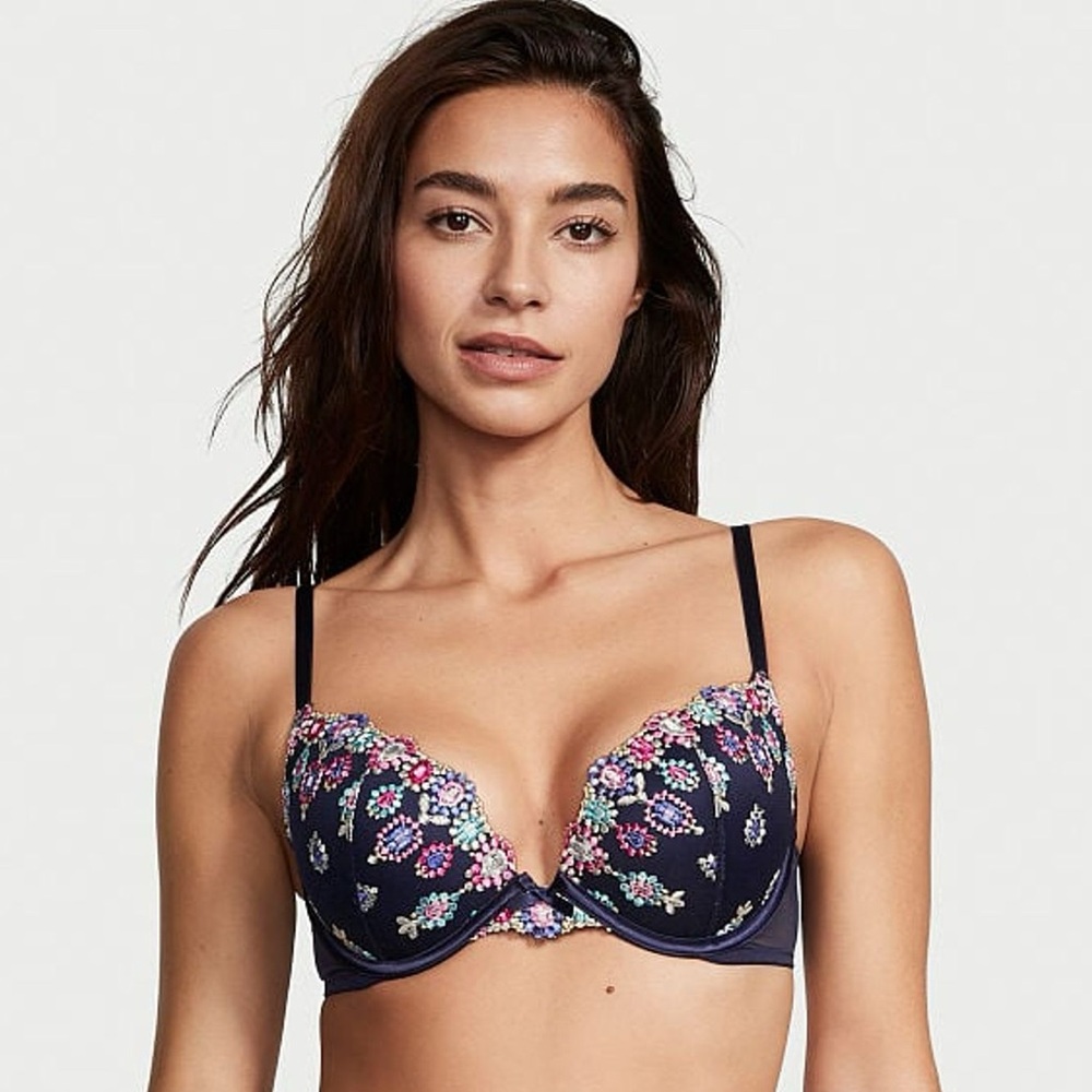 Victoria's Secret “Bejeweled” Embroidery Bra in Noir Navy